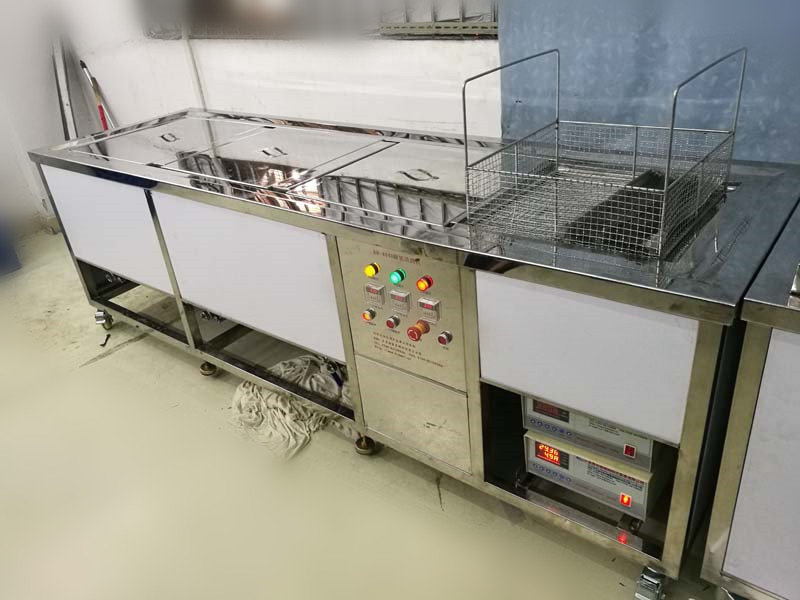 碳?xì)涑暡ㄇ逑礄C